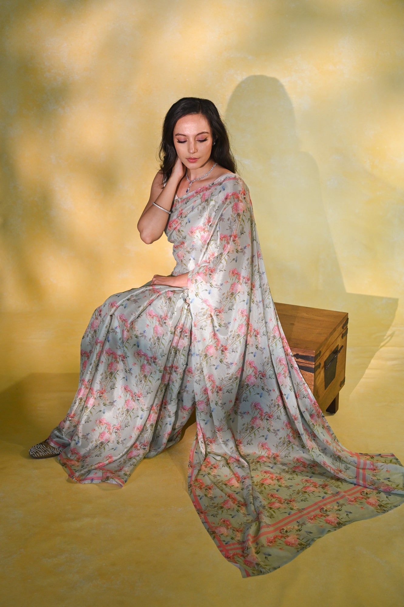 Buy-Dreams - Crepe Saree-Cyahi-Online