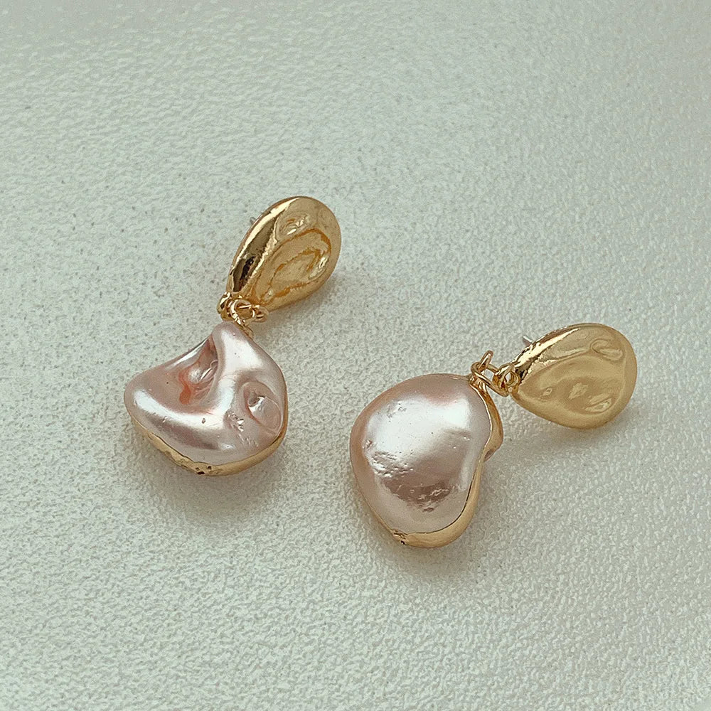 Baroque - Pearl Earrings