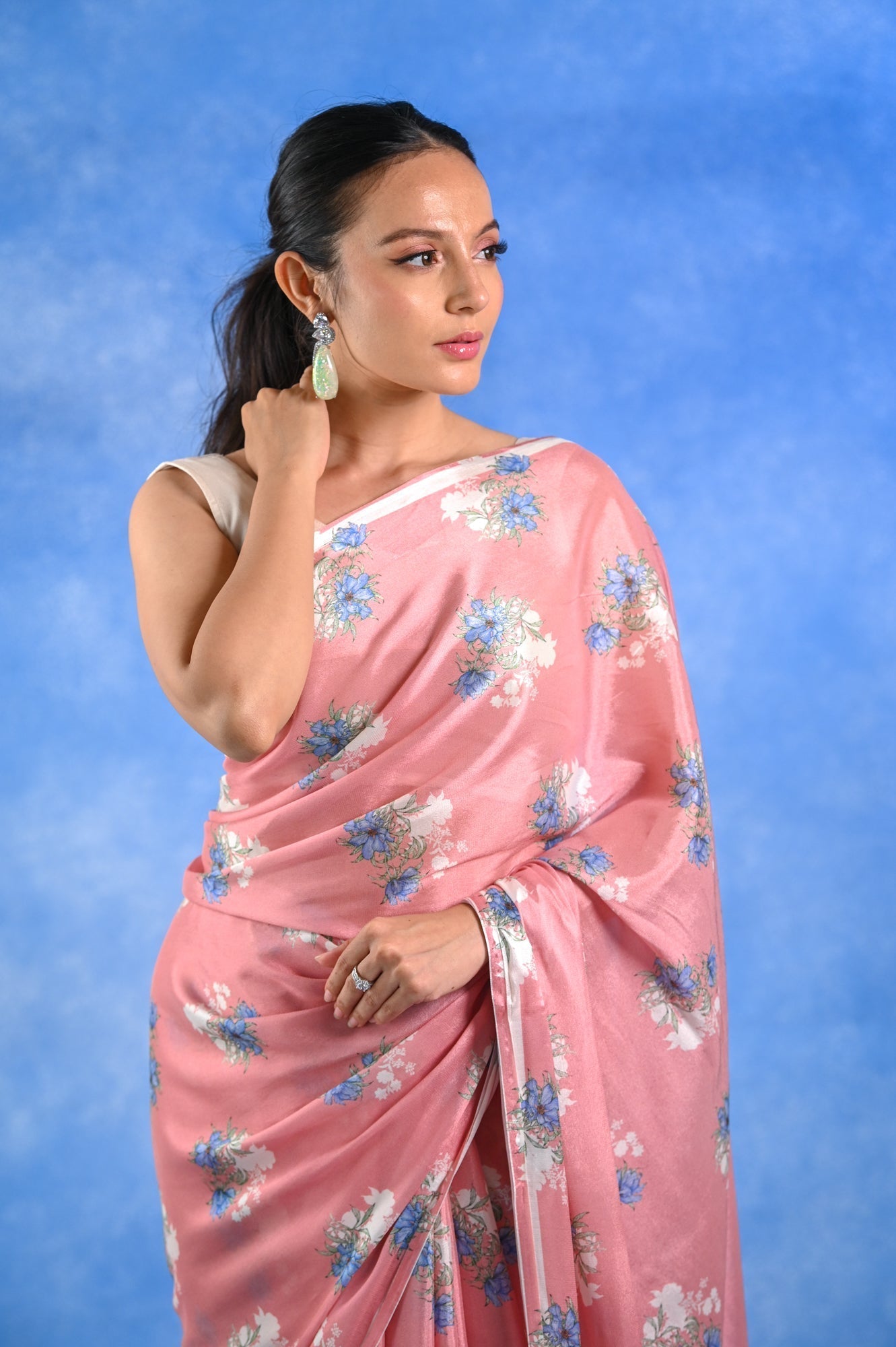 Jardin - Crepe Saree