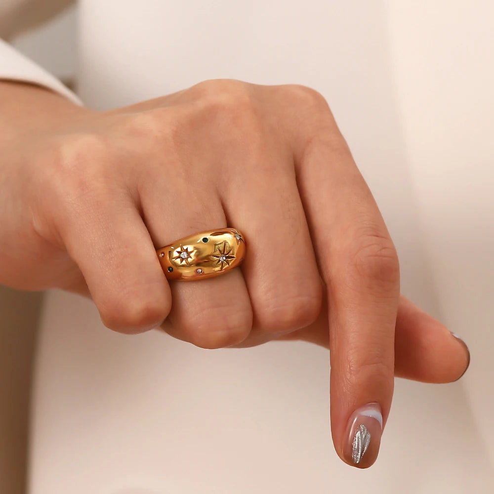 Cosmos - 18k Gold Ring